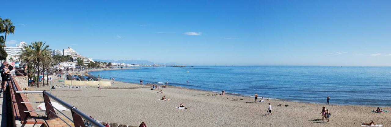 Benal Beach Suite, Parque Acuatico Y Vistas Al Mar Benalmadena Bagian luar foto