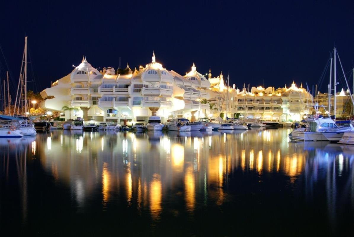 Benal Beach Suite, Parque Acuatico Y Vistas Al Mar Benalmadena Bagian luar foto